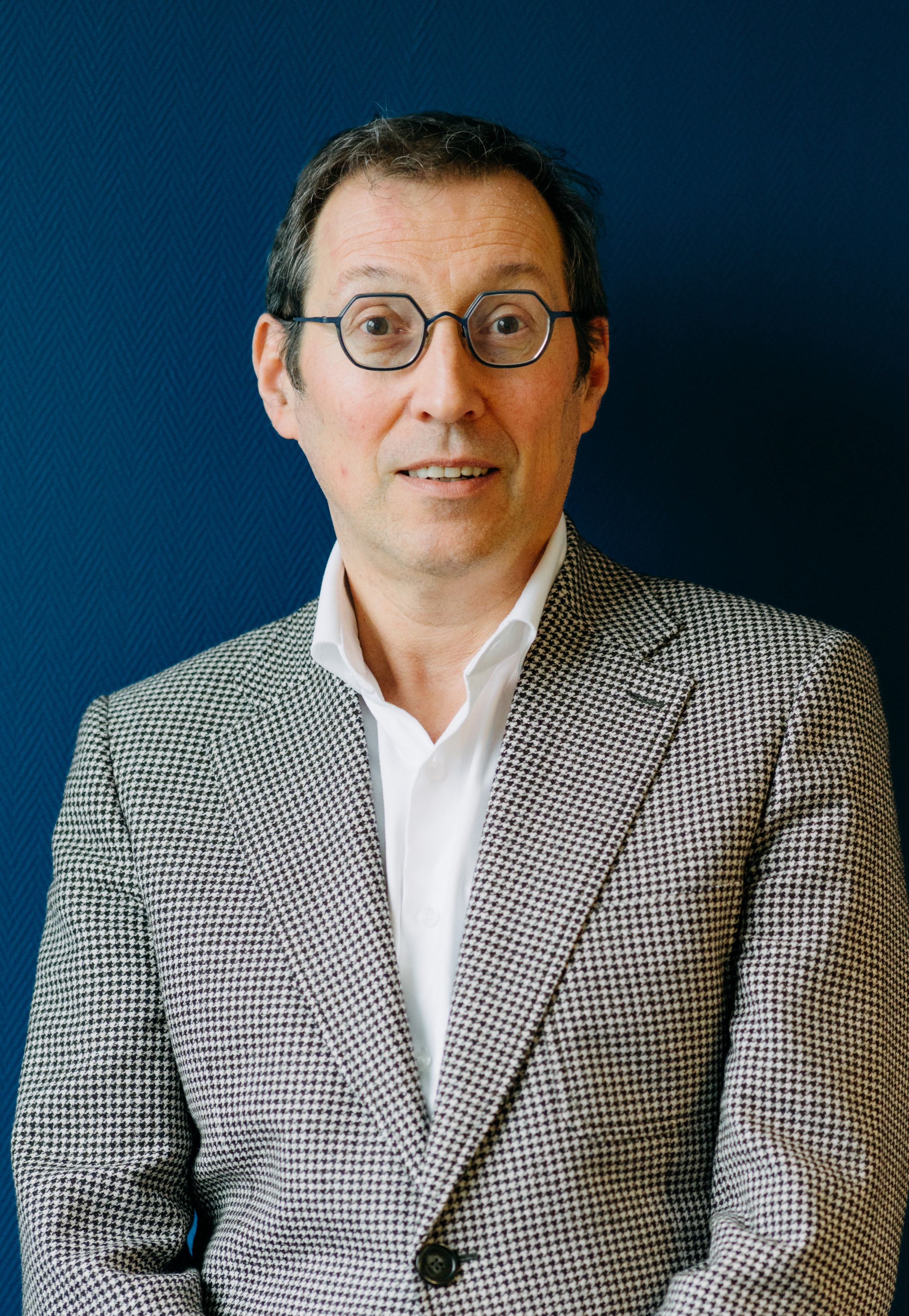 Directeur Général
